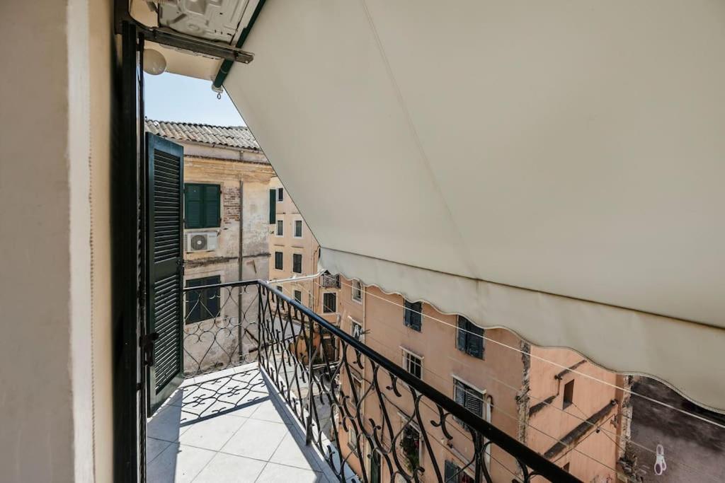 Diana'S Centrally Located Apt@ Old Town Of Corfu Corfu  Luaran gambar